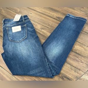 Kancan jeans, junior size 9, zipper fly